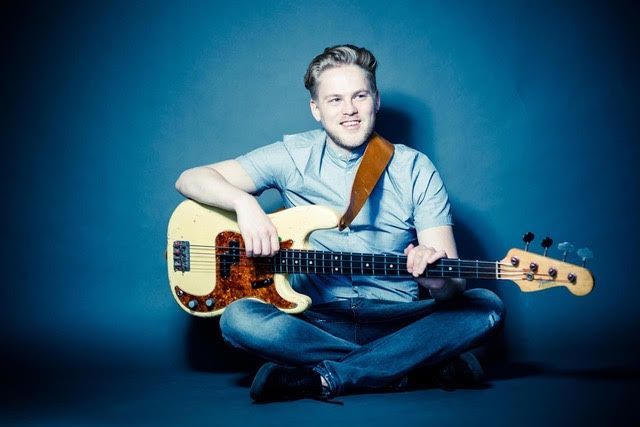 Bandcoach Paul Klinkhamer van debassist